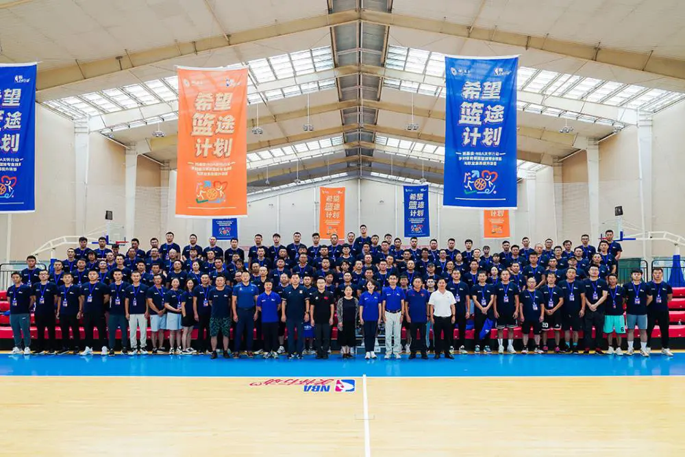 为什么篮球传说的训练方法对普通人也有效_1