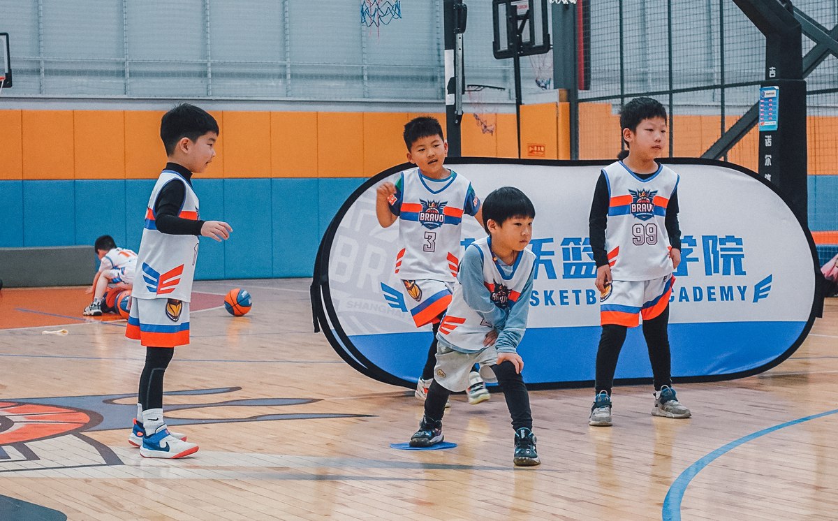 完整的幼儿篮球训练课
